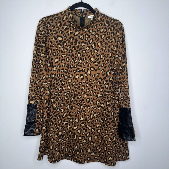 Tyler Boe Women’s Tunic Blouse Animal Print Size Medium - Picture 1 of 4